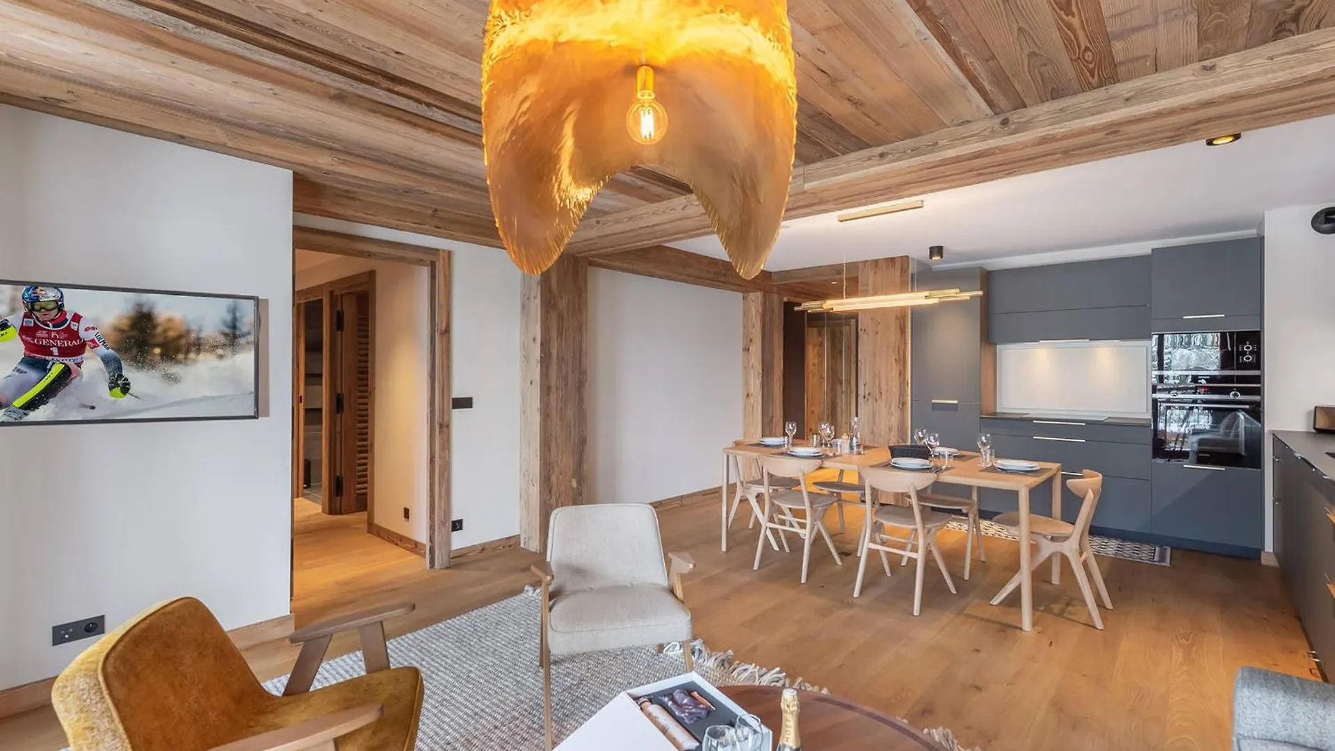 Appartement Neuf Avec Cuisine Equipee Et Parking A Meribel - Fr-1-565-80 Les Allues 0*,  Frankreich